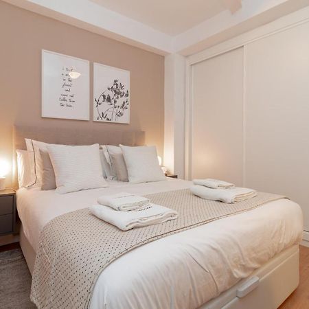 C24 Fantastic 4 Bedroom With Terrace มาลากา ภายนอก รูปภาพ