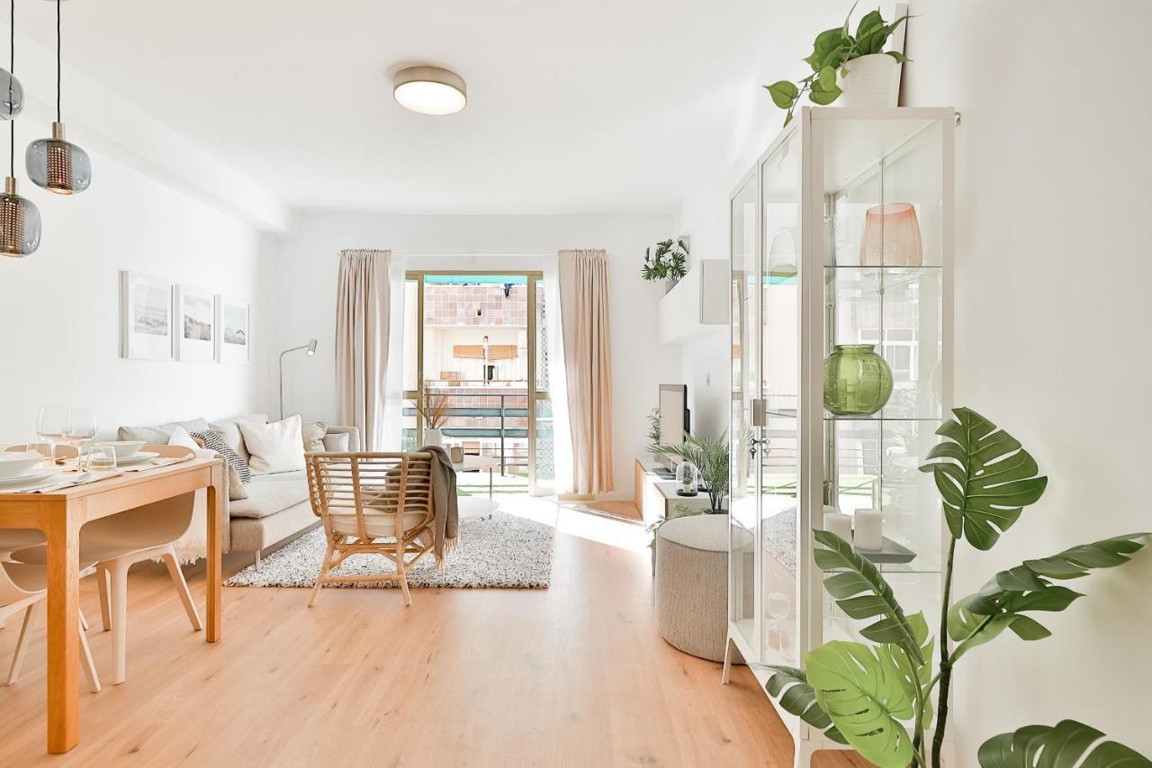C24 Fantastic 4 Bedroom With Terrace มาลากา ภายนอก รูปภาพ